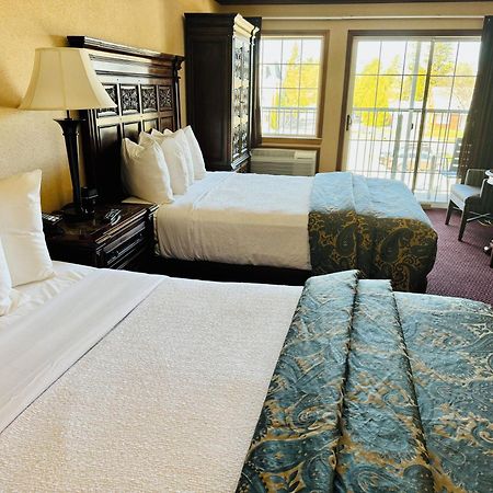 Hamilton Inn Select Beachfront Mackinaw City Zewnętrze zdjęcie
