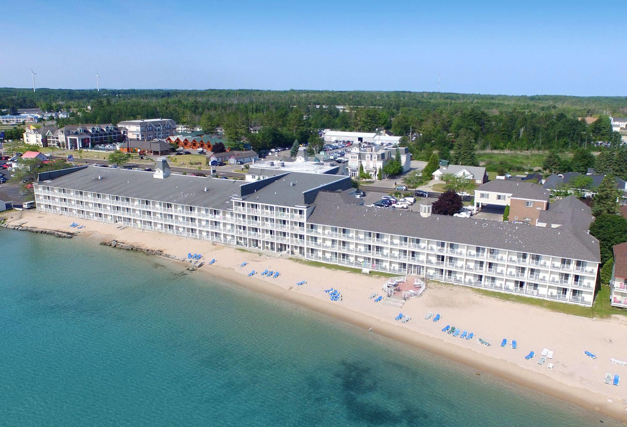 Hamilton Inn Select Beachfront Mackinaw City Zewnętrze zdjęcie